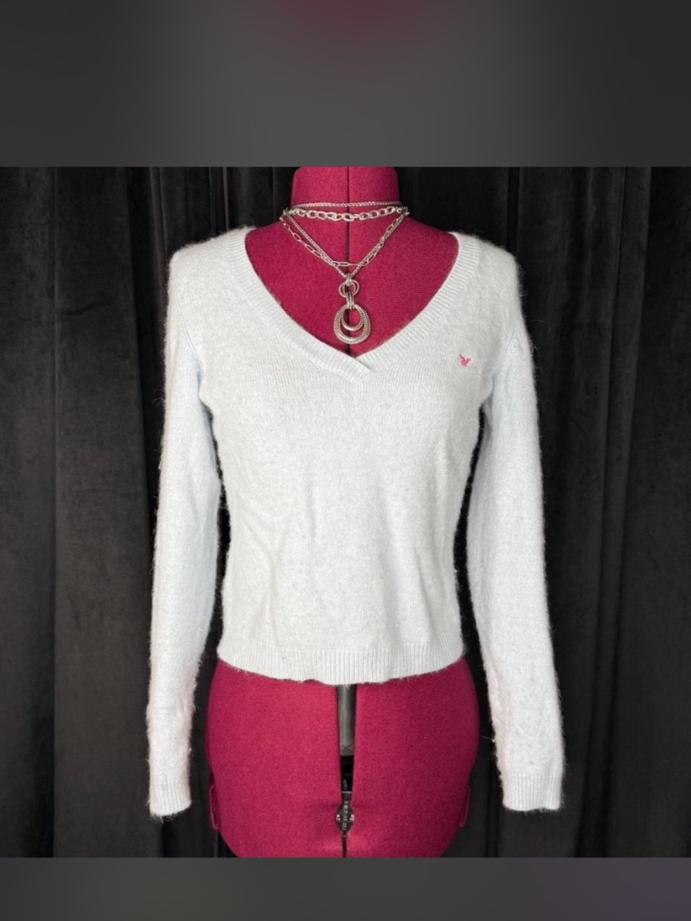 American Eagle Sweater!